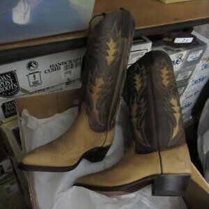 Women Dan Post Size 6M made in USA El Paso Texas Vintage